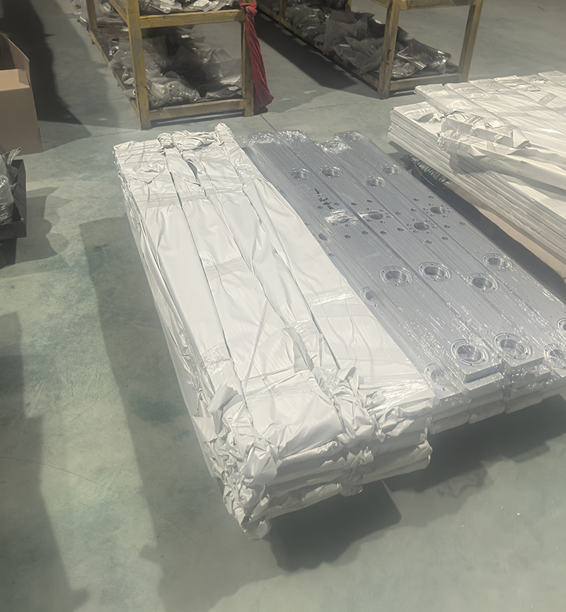 ����CNC�ӹ�38